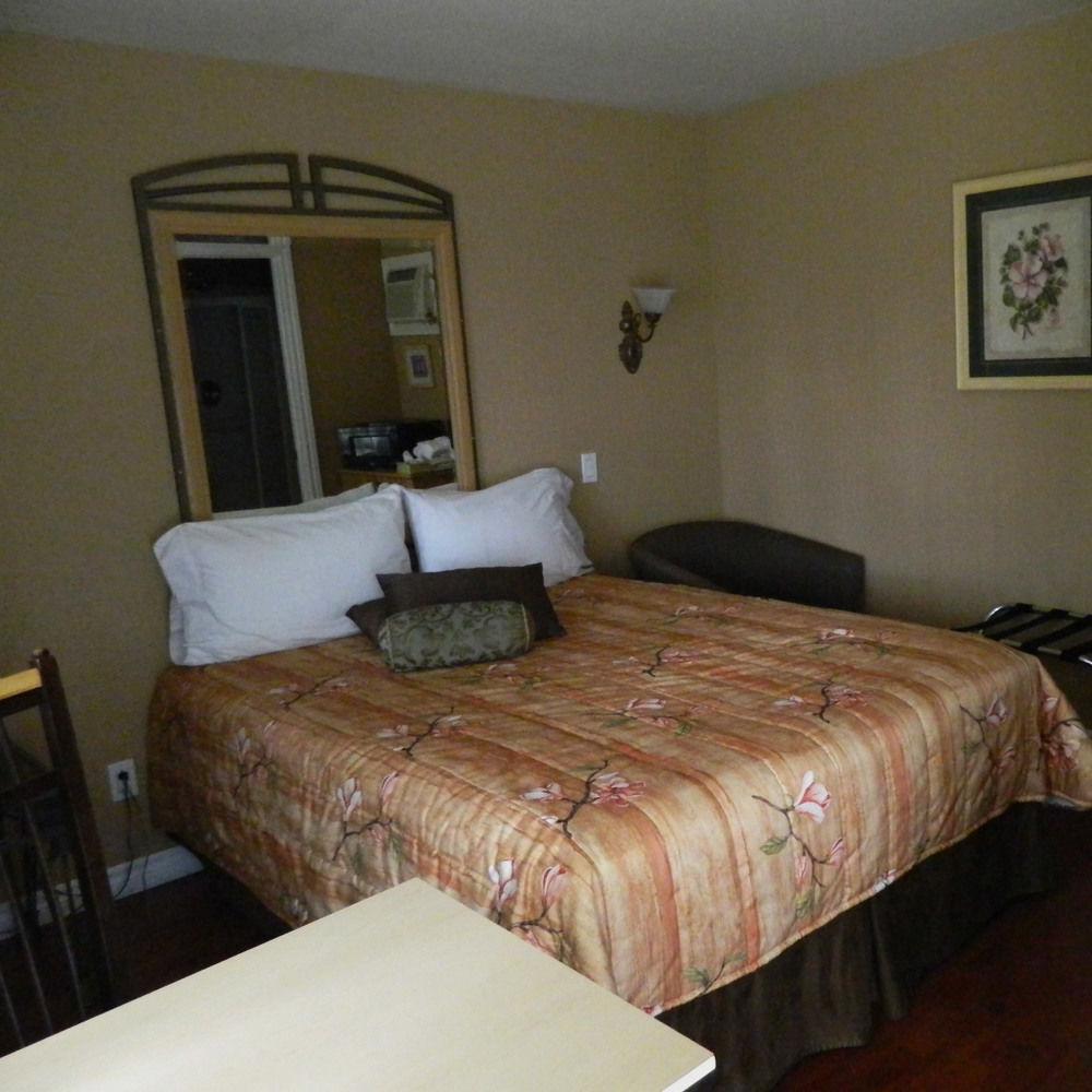 Motel Derfal Repentigny Ngoại thất bức ảnh