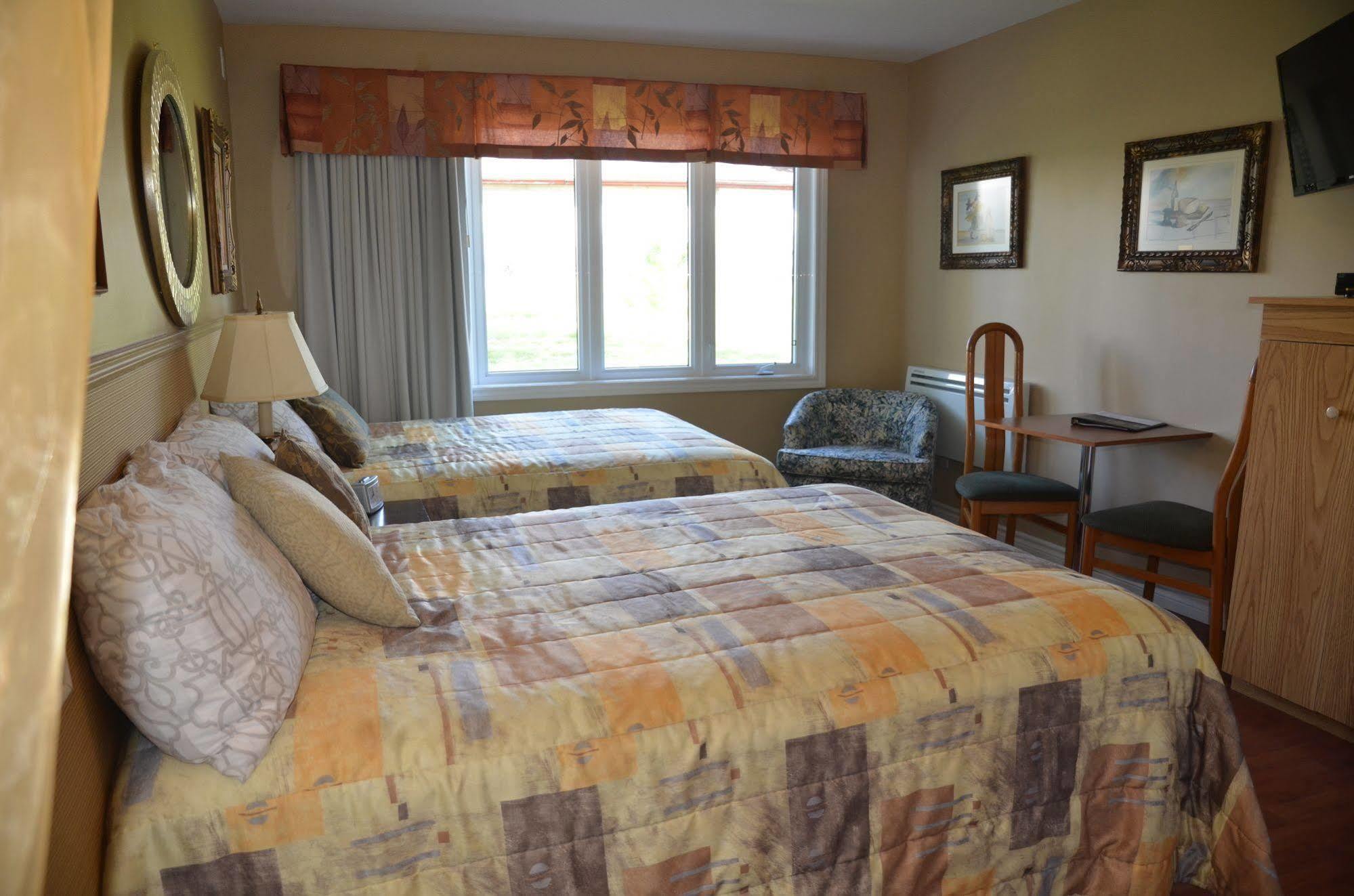 Motel Derfal Repentigny Ngoại thất bức ảnh